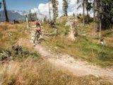 Obrázek: entries/c-tvb-tiroler-oberland-nauders-chris-riefenberg-filmkabinett-3-laender-enduro-trails-2020-4-800x533.jpg